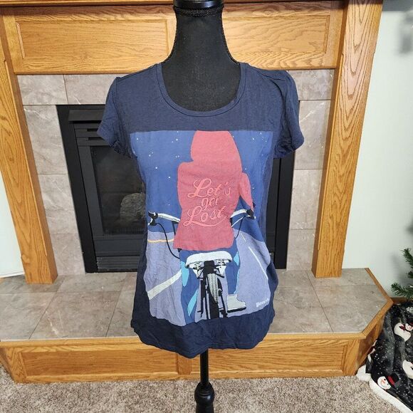 Bench T-Shirt Lets Get Lost Logo High Quality Soft NWT - Picture 1 of 5